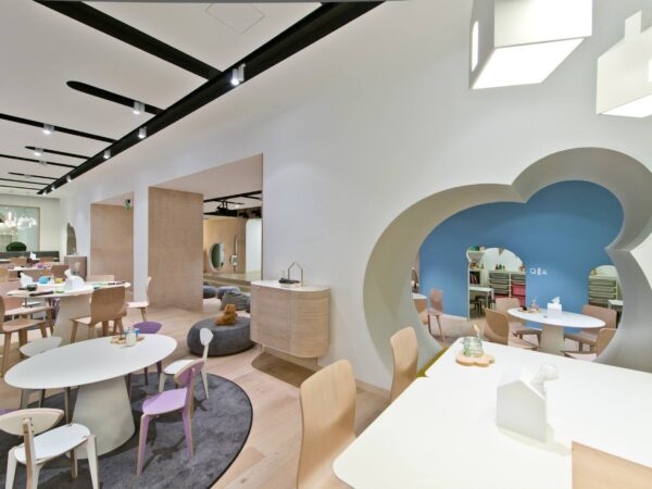 2014 Restaurant and theater for kids Kukumuku