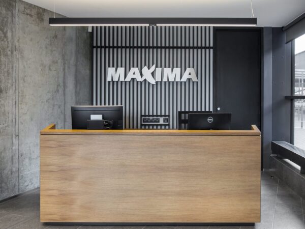 2017 Maxima LT HQ & Bistro